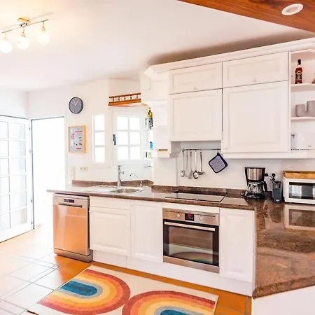 Chateau Morro 4 アパート *