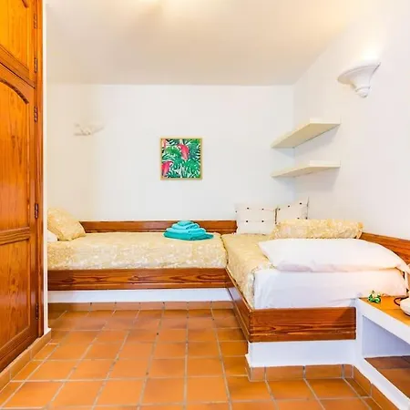 Chateau Morro 4 アパート *